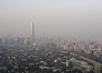 Contaminación del aire y crisis hídrica: Los grandes desafíos ambientales de Chile