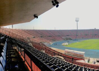 Estadios bajo fuego: la crisis de seguridad en el fútbol chileno